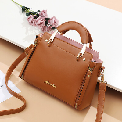 

In the new summer womens handbags womens tide large-capacity messenger bag fashion Joker foreign style shoulder bag