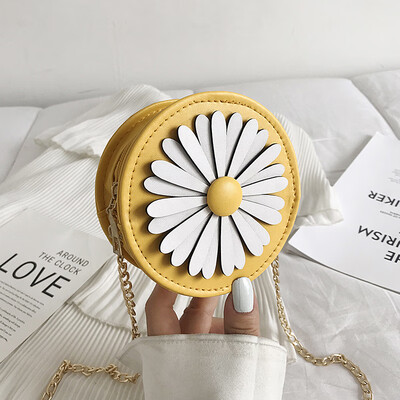 

Casual fashion wild chain crossbody cosmetic bag 2019 new chic temperament Sensation Daisy flower small round bag