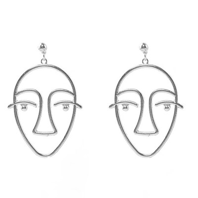 

Personality exaggerated earrings metal hollow face earrings - gold