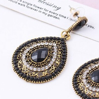 

1 Pair Bohemian full dripping earrings