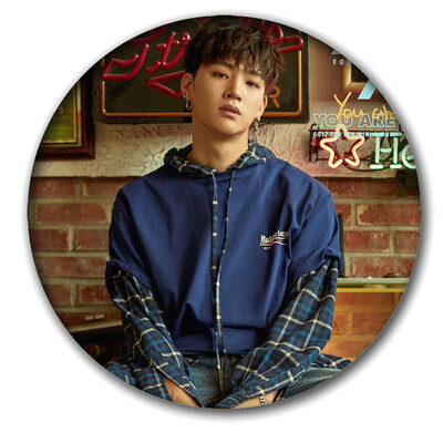 

Kpop GOT7 Formal Three Series Tin Plate Badge Cute Cartoon Brooch Bag Pendant Boys Girls Accessories Hot Gift for Fans