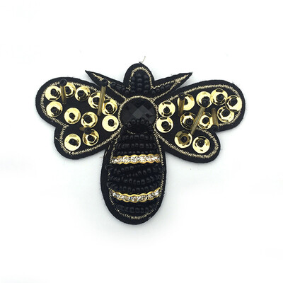 

Fashion Embroidery Bee Brooches For Women Yellow Sequins Crystal Fabric Hat Collar Lapel Large Insect Pin Brooch Jewelry