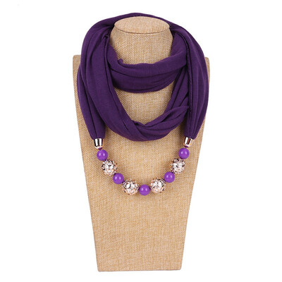 

Retro Ethnic Unique Scarf Necklaces Resin Beads Pendant Neckerchief Statement