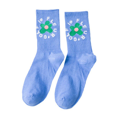 

Fashion Sweet Flower Print Cotton Sports Socks Skin-friendly Comfortable Men And Women Couple Skateboard Socks Small Flower