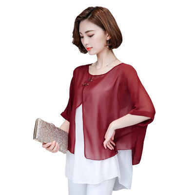 

Plus Size Fake 2pcs O-neck Chiffon T-shirts Flower Decor Women Loose Tops