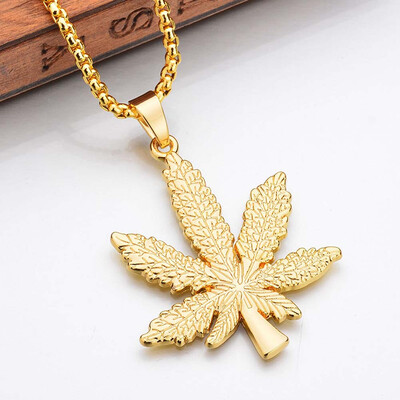 

18K Gold Plated Maple Leaf Marijuana Leaf Pot Diamond Pendant Necklace Snake Chain
