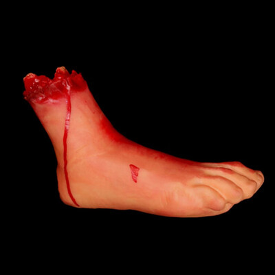 

Happy Halloween Tricky Horror Latex Prop Broken Limbs Halloween Cosplay Decoration Scary Fake Hand Finger Leg Foot Brain Heart