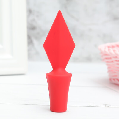 

Mini Wine Bottle Stopper Poker Spades Heart Plug Cork Stoppers Home Bar Gift
