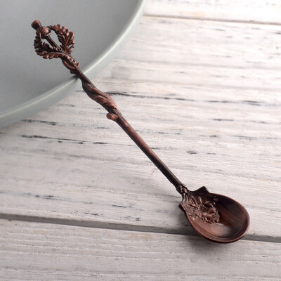 

Hot Sale Vintage Flower Leaf Tea Coffee Spoon Dessert Spoon Kitchen Small Decoration