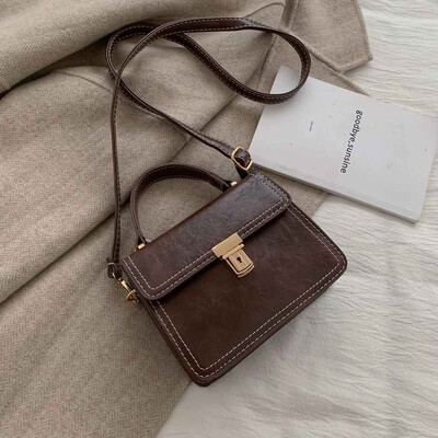 

Tailored Womens Leather Messenger Handbags New Fashion Small Shoulder Bag Casual Packet