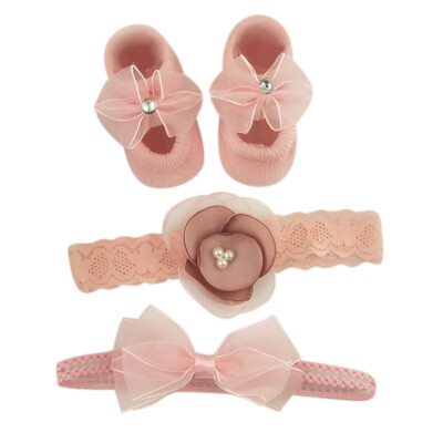 

3PCS Newborn Baby Socks Gift Boxed Bow Hairband Flowers Cute Baby Girl Socks Crown Christmas Birthday Gift Princess Socks