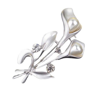 

Fashion Ladies Wind Dumb Shell Pearl Brooch Trumpet flower New