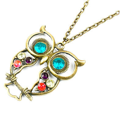 

Hollow NecklaceRetro Vintage Fashion Necklace Owl Pendant Rhinestone Personality Long Practical