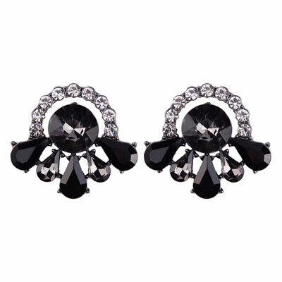 

2019 New Full Rhinestone Stud Earrings Fashion Charming Flower Clear Waterdrop Metal Crystal Short Earring Party Jewelry Gifts