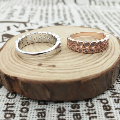 

Minimalist Leaf Ring Lady Leaves Micro-setting Ring Trade Gold-plated Ring Jewelry