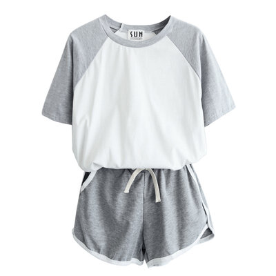 

Tracksuit For Women Spring And Summer Short Sleeve T-shirt And Shorts Suits Casual 2 PCS Sets