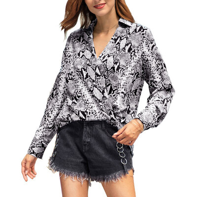

2019 Liva girl fashion womens casual long-sleeved button shirt loose animal leopard snake print shirt shirt