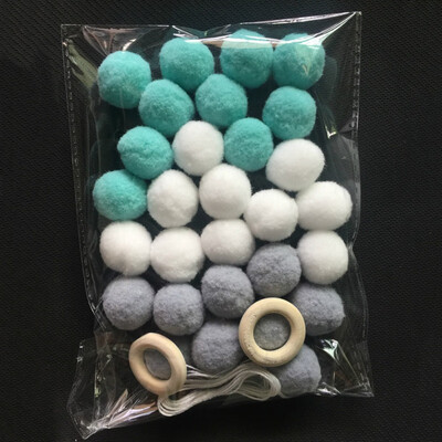 

Wool Felt Balls 2cm Handmade Kids Room Wall Home Decor Ornament Hanging Nursery Pom Pom Garland Decorative Accessories HOT