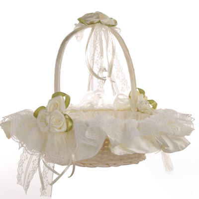 

Romantic Basket Wedding Decor Collection Flower Basket Satin Rose Petals Holder for Wedding Party Decoration