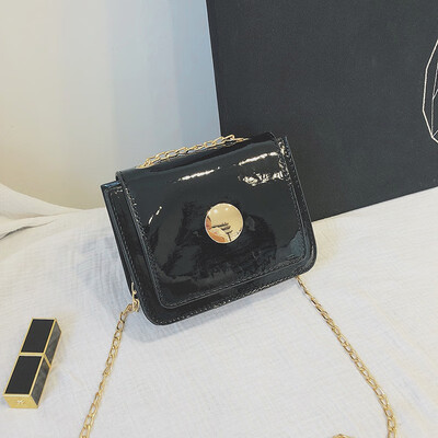 

NovelTeez 2018 new bag female tide Korean version of the patent leather chain fashion wild shoulder bag diagonal small square bag