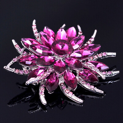 

Delicate Rhinestone Large Flower Brooch Pin For Women Wedding Bridal Scarf