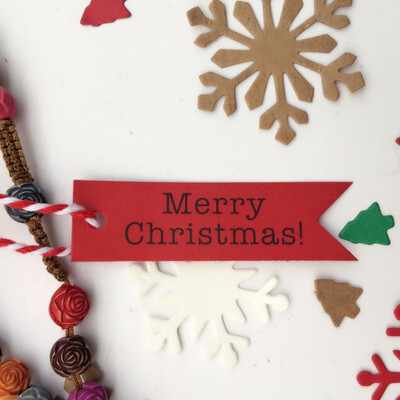 

Merry Christmas fish-tail flags Kraft Christmas tag with hemp rope DIY tag Christmas Decorations Hanging Ornaments Red