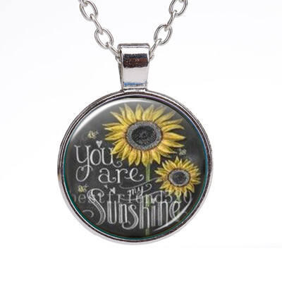 

New Fashion Sunflower Necklace Cute&Beautiful Elegant Design