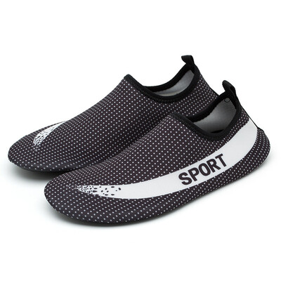 

Coconut 350 wading shoes beach shoes stretch cloth skin shoes new wading shoes large size shoes