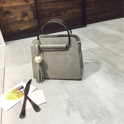

DALFR Famous Brand PU Handbags Leather Shoulder Bag Women Ladies Flap Designer Bags Famous Brand Women Bags 2017