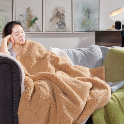 

Percy hometextiles: Sherpa Fleece Casual Blanket; Reactive Dyes Solid TV Blanket