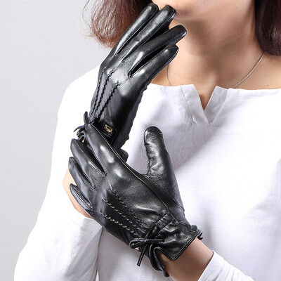 

Crocodile shirt CROCODILE womens gloves fashion thin section points gloves goatskin women gloves to keep warm 19212012-01 black M code