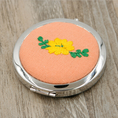 

embroider DIY DMC ,Sets For Embroidery kits Cosmetic mirror factory direct sale