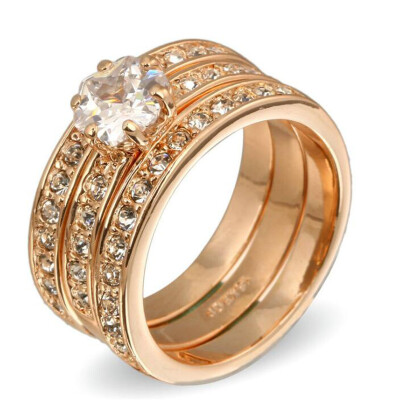 

Crystal 3 Round Rose Gold Plated Ring Jewelry Made with Genuine SWA ELEMENTS Crystals From Austria R059