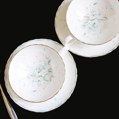 

Dior Lily Chrysanthemum Chrysanthemum Cake Coffee Cake Cafe Spoon Couple Set