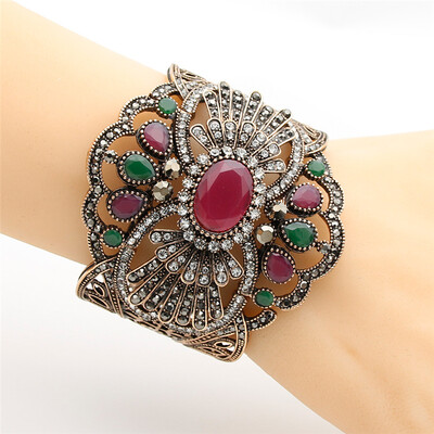 

Vintage Turkish Women Broadside Bangle Cuff Adjustable Size Antique Gold Color Resin Bracelet Jewelry Hollow Flower Bride Bangle