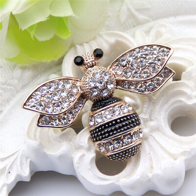 

Fashion 2 Color Women Rhinestone Bee Brooch Animal Jewelry Pin Wing Insects Brooches Broches Ladies Lapel Pins Shirt Collar Pins