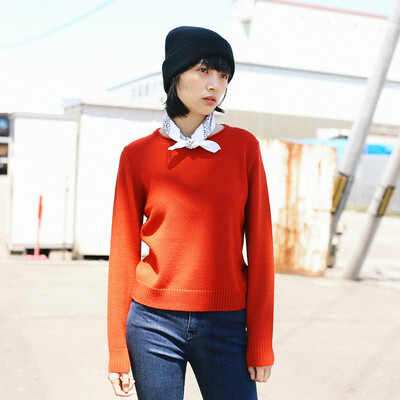 

And with pure Raincun C6130 round neck pullover sweater solid color loose red sweater red  C6130R0M