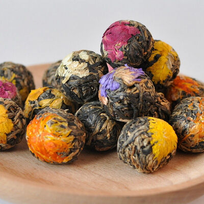 

Handmade Ball-shaped Dianhong Assorted Flowers Flowering Yunnan Black Tea 18 Pcs