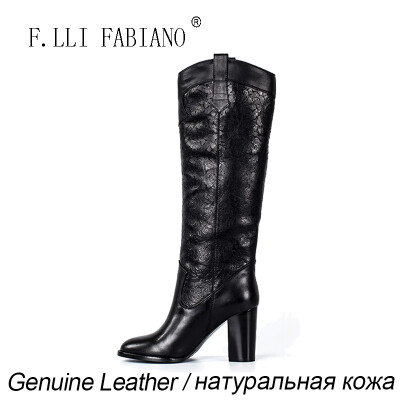 

Warm Well Made Mid-heeled Over-the-Knee Women Leather Shoes with Embossed Flowers
