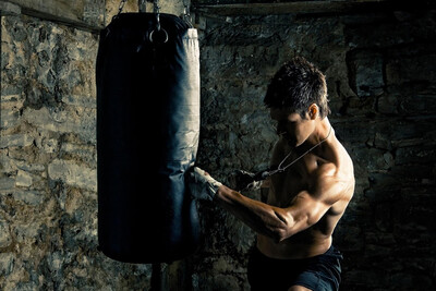 

boxer punching Sports Boxing living room home art decor fabric posters prints