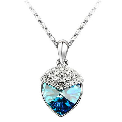 

High Quality Womens Heart Necklaces Jewelry 18KGP Austrian Crystal Rhinestone Necklace Pendant Exquisite Accessories 39