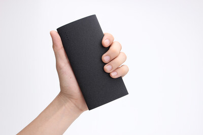 

SmartBird Q150 (15600mAh) Внешний аккмулятор,зарядное устройство