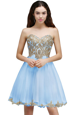 

2018 New Arrival Lovely Short Appliques Lace-Up Sweetheart Homecoming Dresses