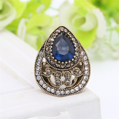 

Vintage Turkish Hollow Flower Finger Rings Women Water Drop Resin Crystal Rings Antique Gold Color Jewelry Ethnic Wedding Ring