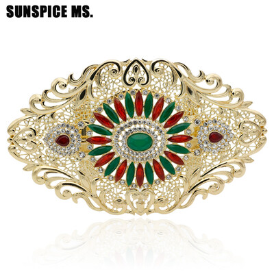 

Vintage Resin Gold Color Big Belt Buckle Ethnic Flower Waist Chain Body Jewelry Hollow Flower European Women Fashion Accessories
