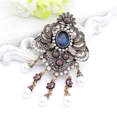 

Vintage Indian Women Resin Simulated-Pearl Flower Brooch Pin Turkish Jewelry Antique Gold Color Bridal Wedding Ethnic Corsage