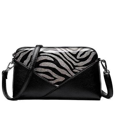 

Spring&summer clutch bag female 2018 new Korean version of the simple shoulder Messenger Leopard evening bag middle-aged female bag small bag