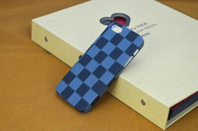 

Classic Brown Black Plaid Grid Phone Case for iPhone 5 5S/ 6 6S/ 6 Plus 6S Plus