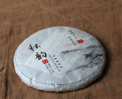 

C-PE118 Yunnan Puerh чай сырой чай 357g Puer материал древние деревья Pu er чай Yunnan семь суб-торт