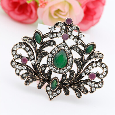 

Fashion Turkish Women Hijab Brooch Antique Gold Color Hollow Flower Resin Corsage Jewelry Indian Bohemia Ethnic Wedding Bijoux